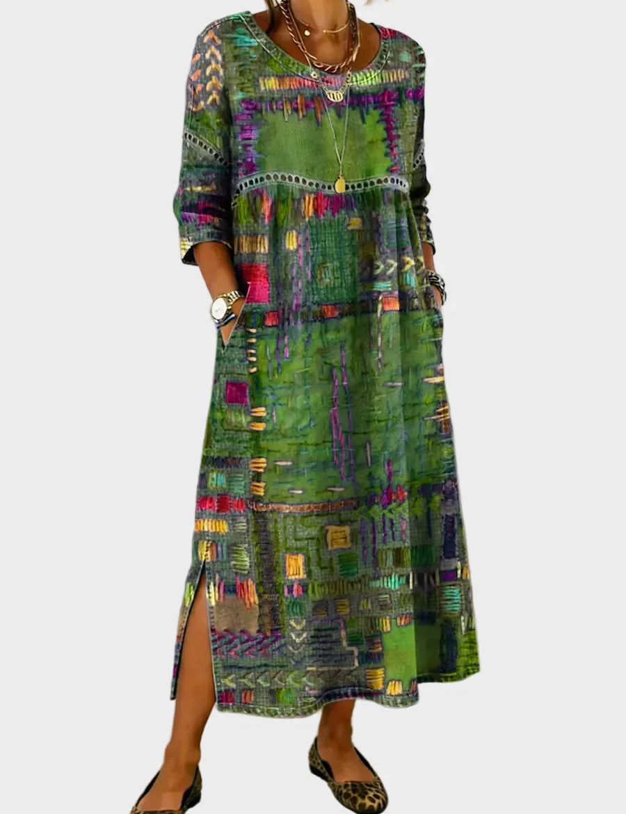 Inaya – Denimkjole med etnisk patchwork