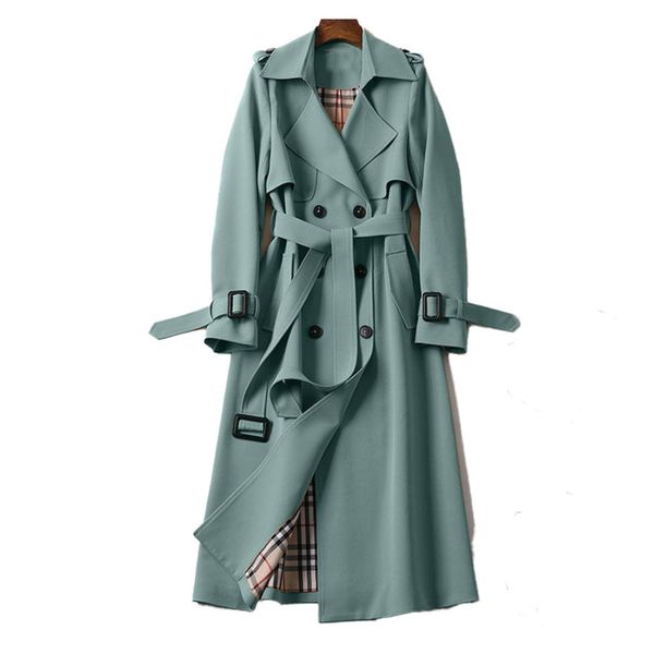 Lang dobbeltspent trenchcoat for dame med belte