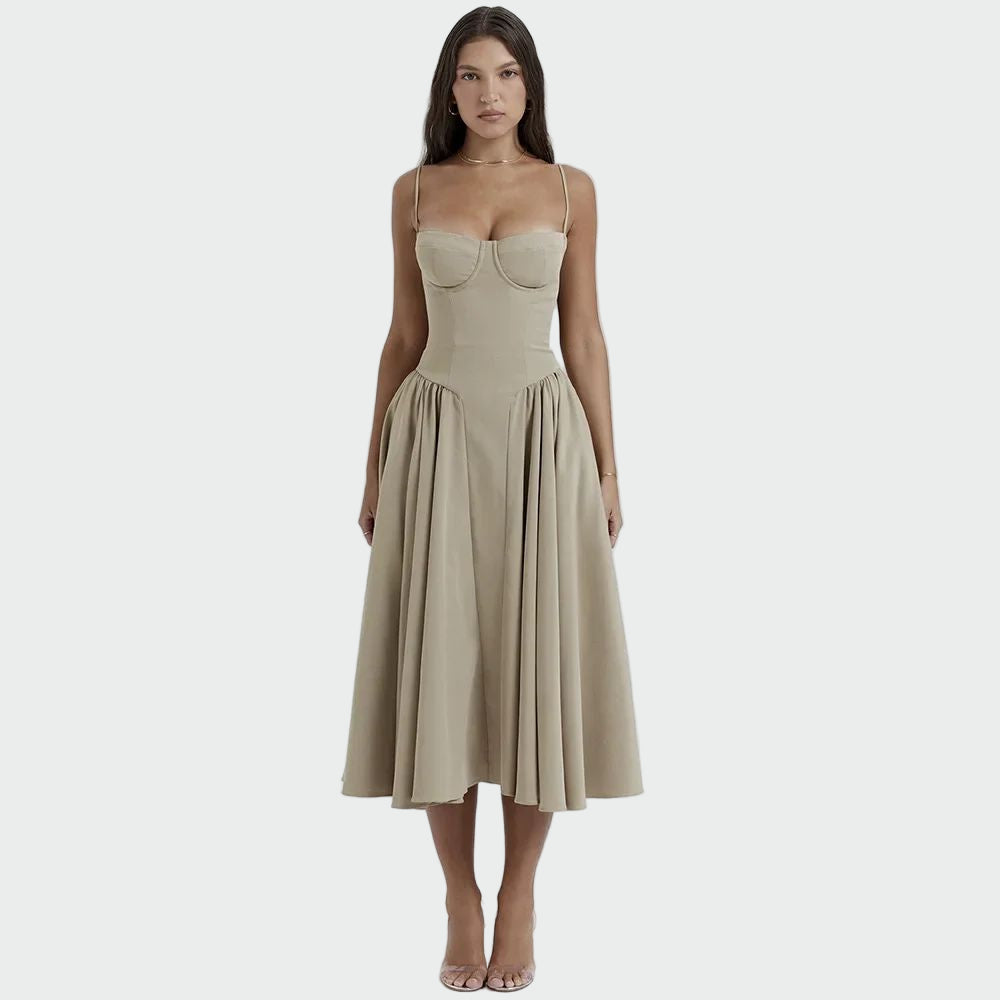 Jaroslava – Elegant kjole for kvinner