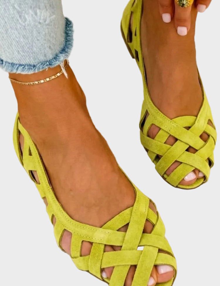 Caterina – Fargerike flettede sommersandaler