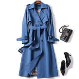 Klassisk lang vanntett trenchcoat for dame med belte