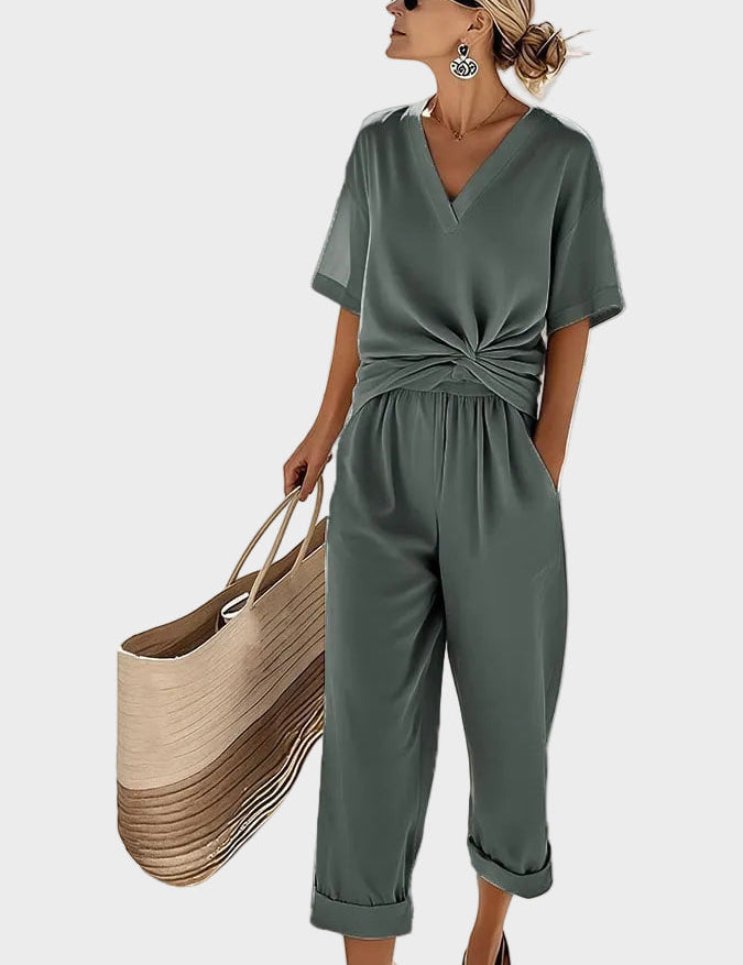 Ava – Elegant todelt sett
