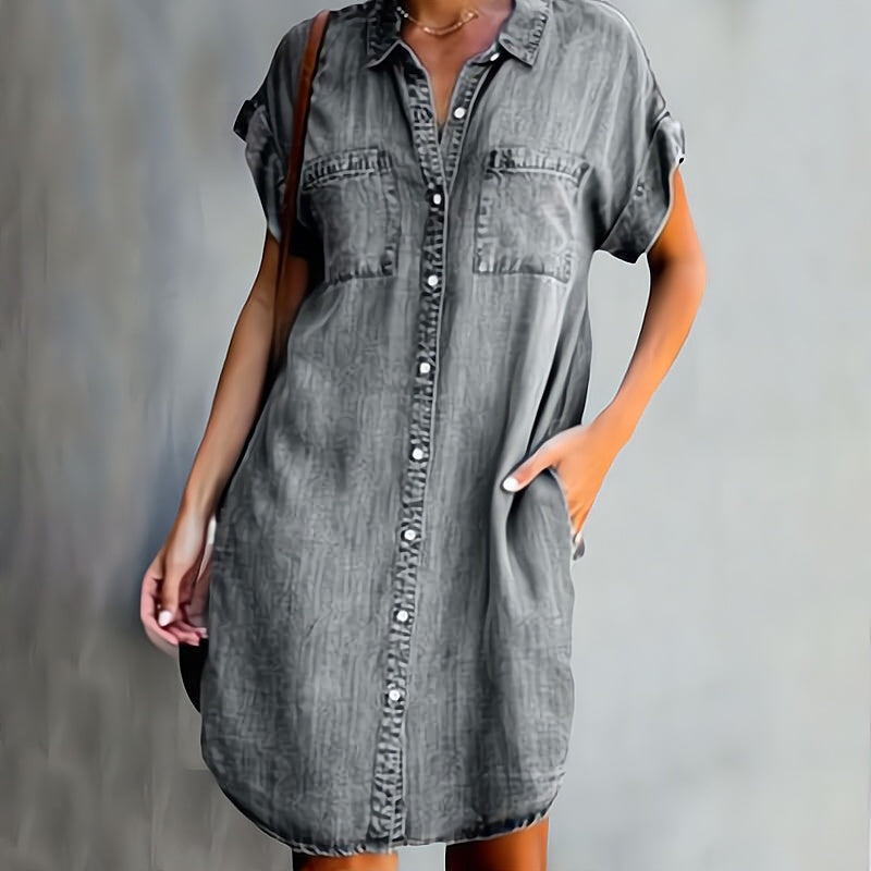 Kornelia – Denimkjole med knapper