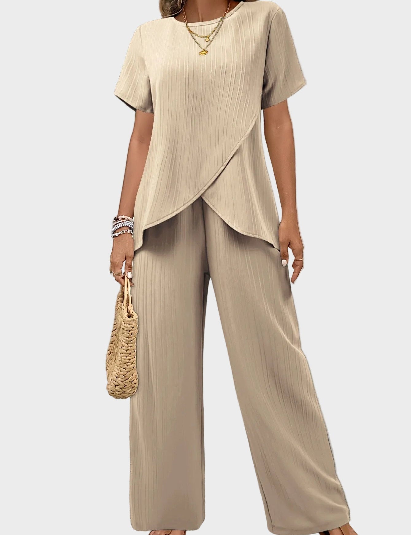 Patricia – Elegant todelt sett