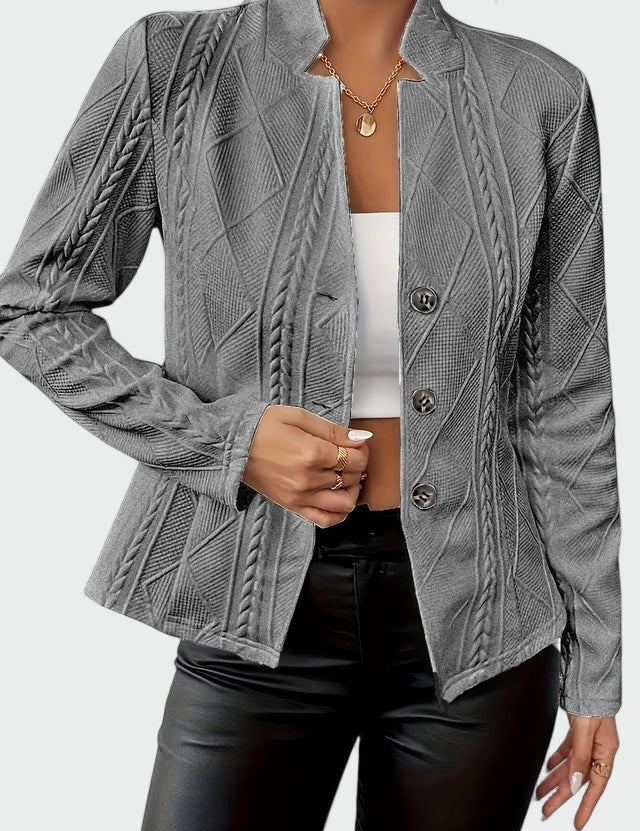 Adriana – Blazer i tidløs stil