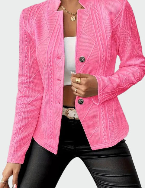 Adriana – Blazer i tidløs stil