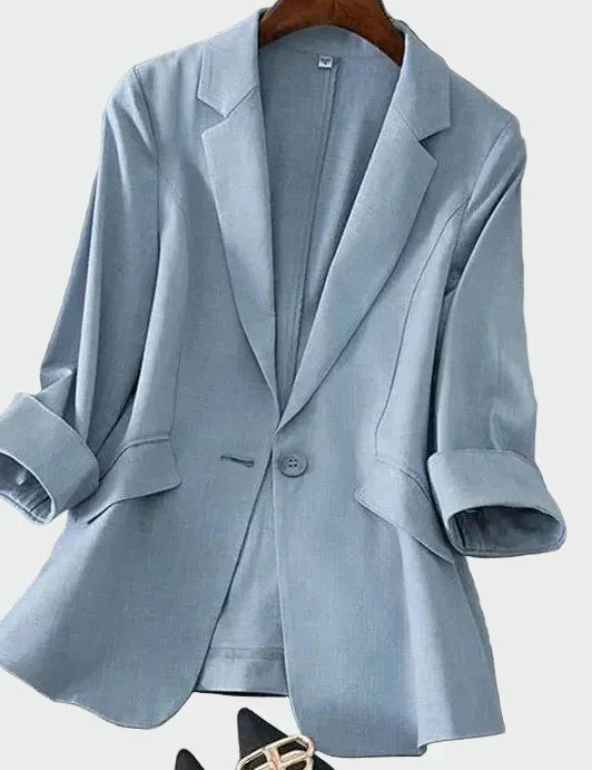 Adriana – Blazer i moderne snitt