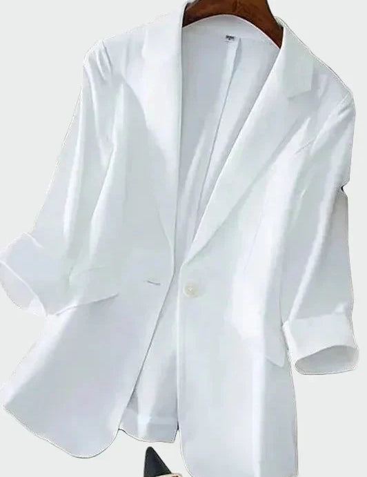 Adriana – Blazer i moderne snitt