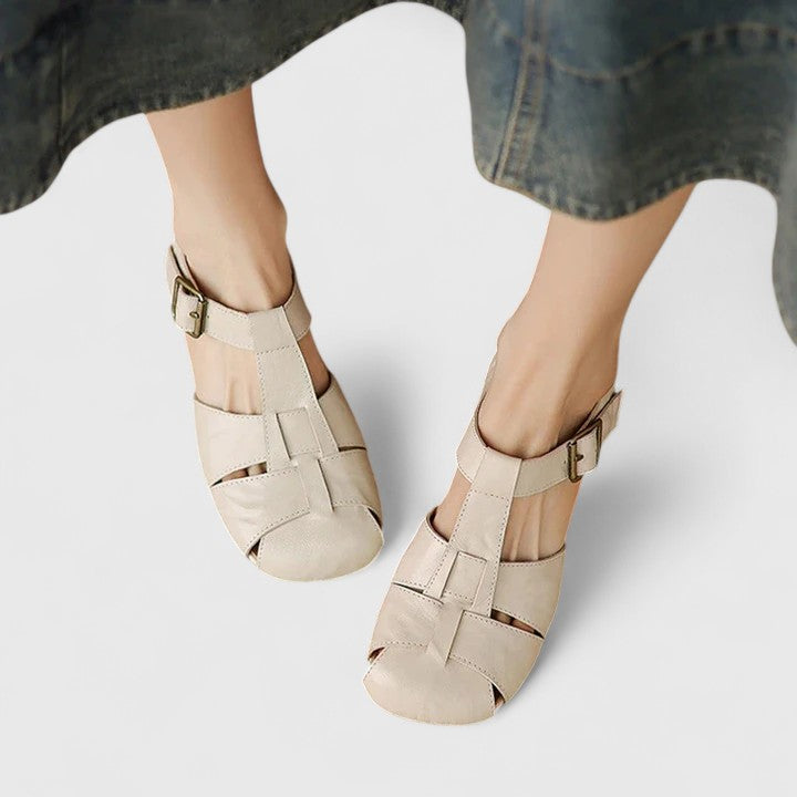 Diana – Elegante skinnsandaler