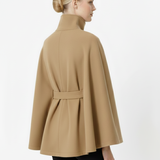 Elegant cape for dame med belte