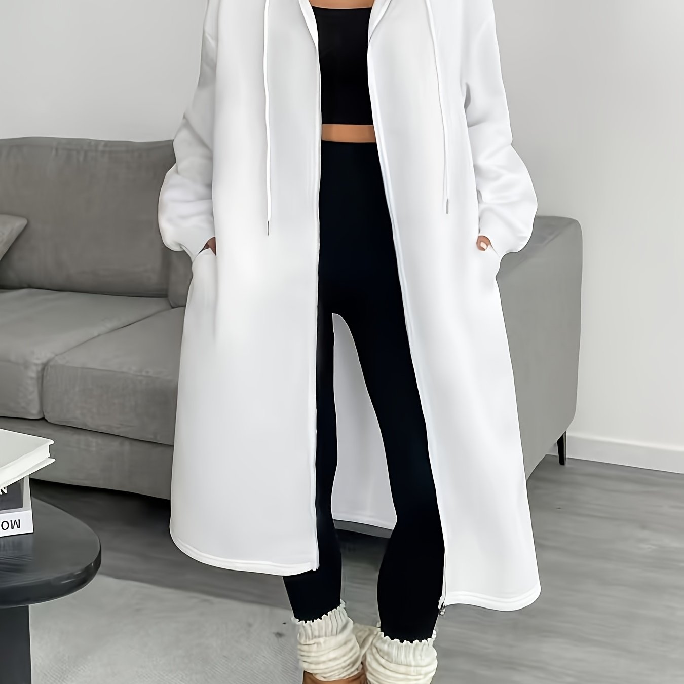 Donatella – Lang jakke med hette og glidelås – 1