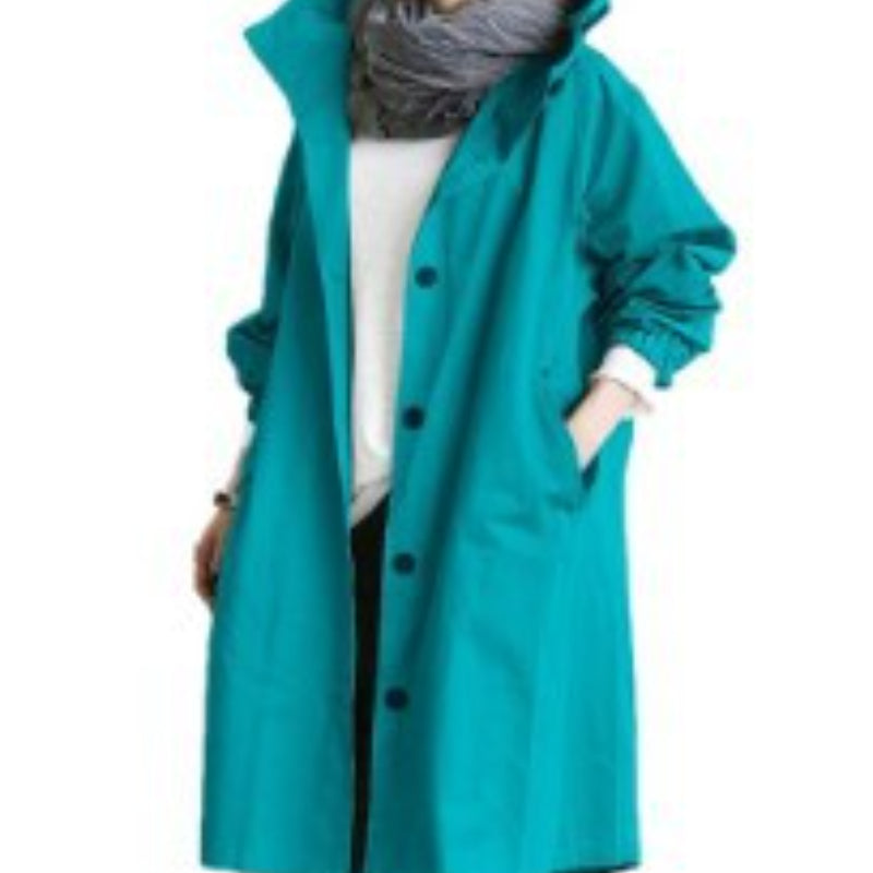 Lang trenchcoat for dame med hette og knappelukking