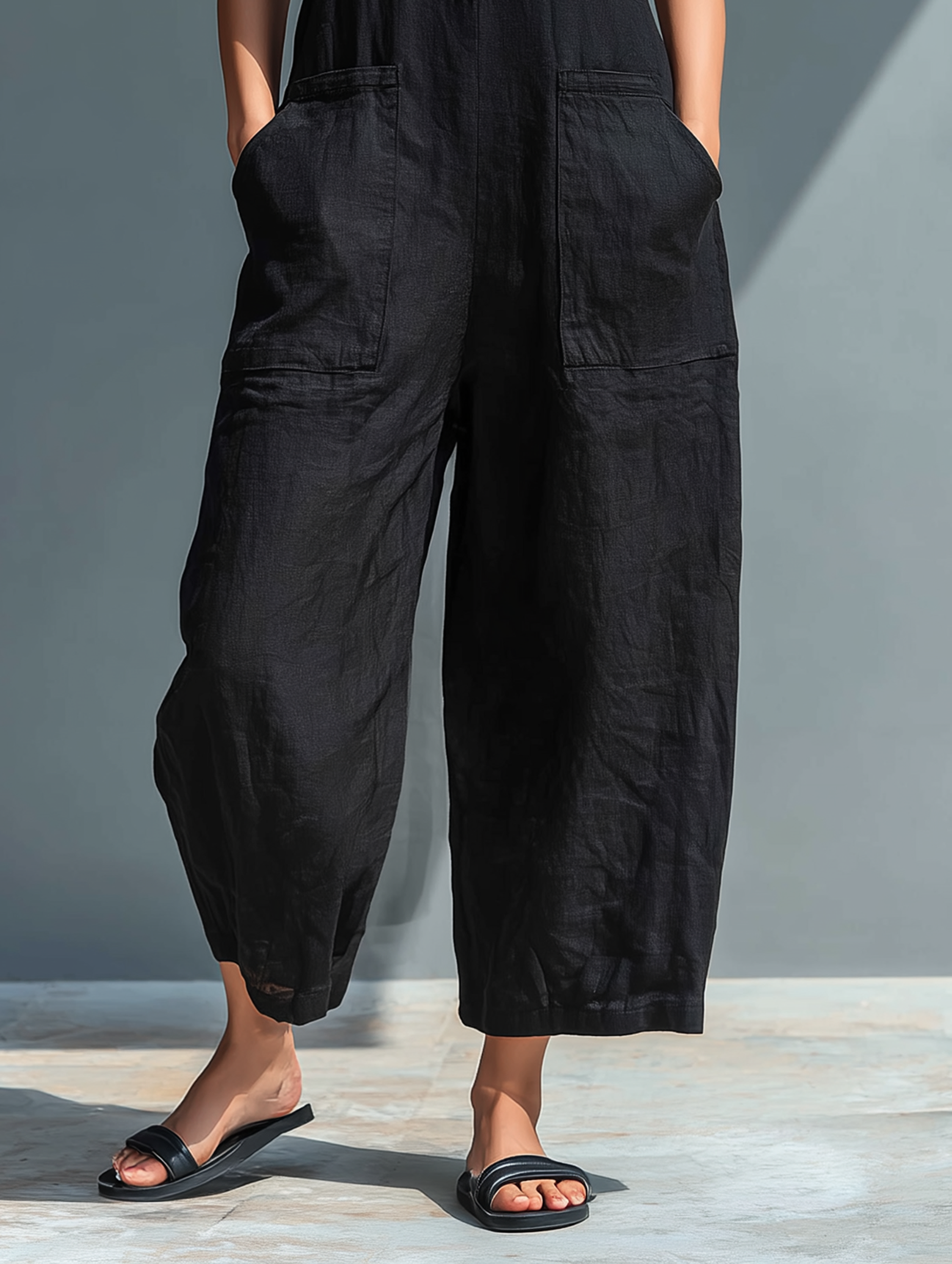 Marbella | Ermeløs jumpsuit i linblanding
