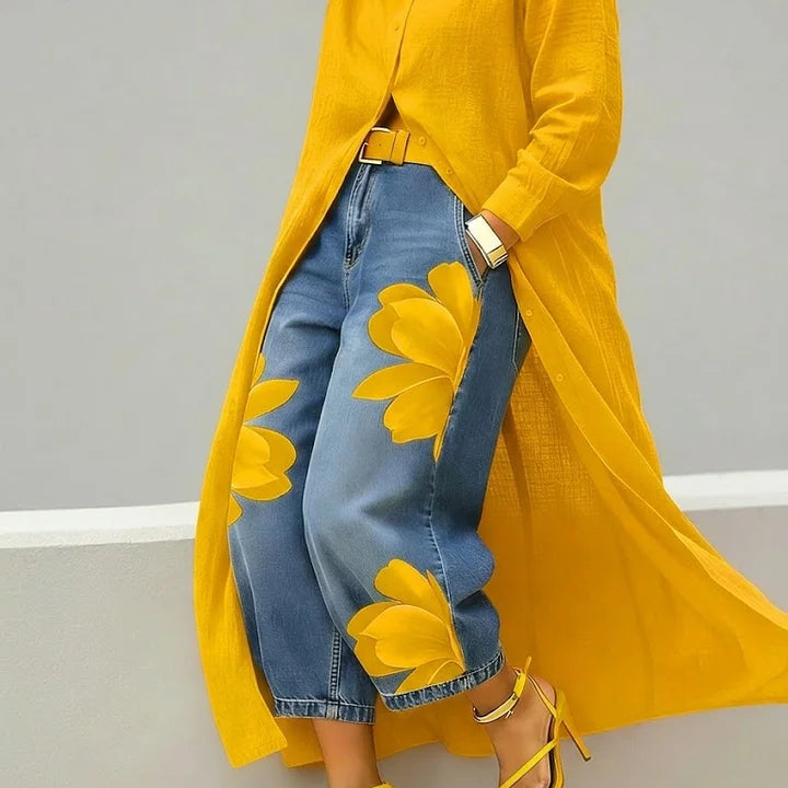 Esley | Lang skjorte og jeans med blomstermotiv