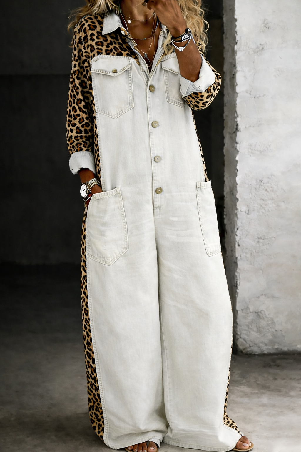 Amanda | Denimjumpsuit med leopardmønster