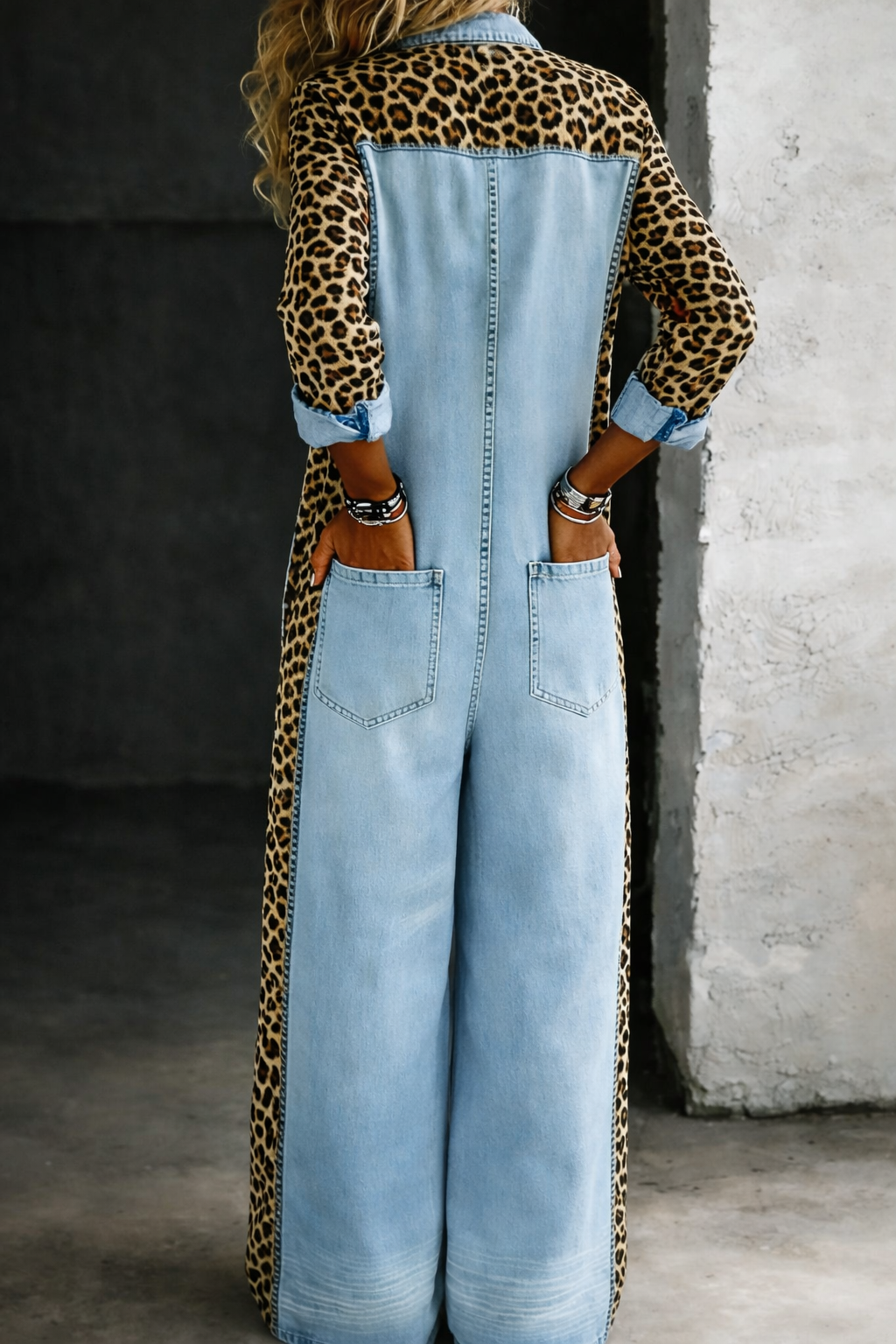 Amanda | Denimjumpsuit med leopardmønster